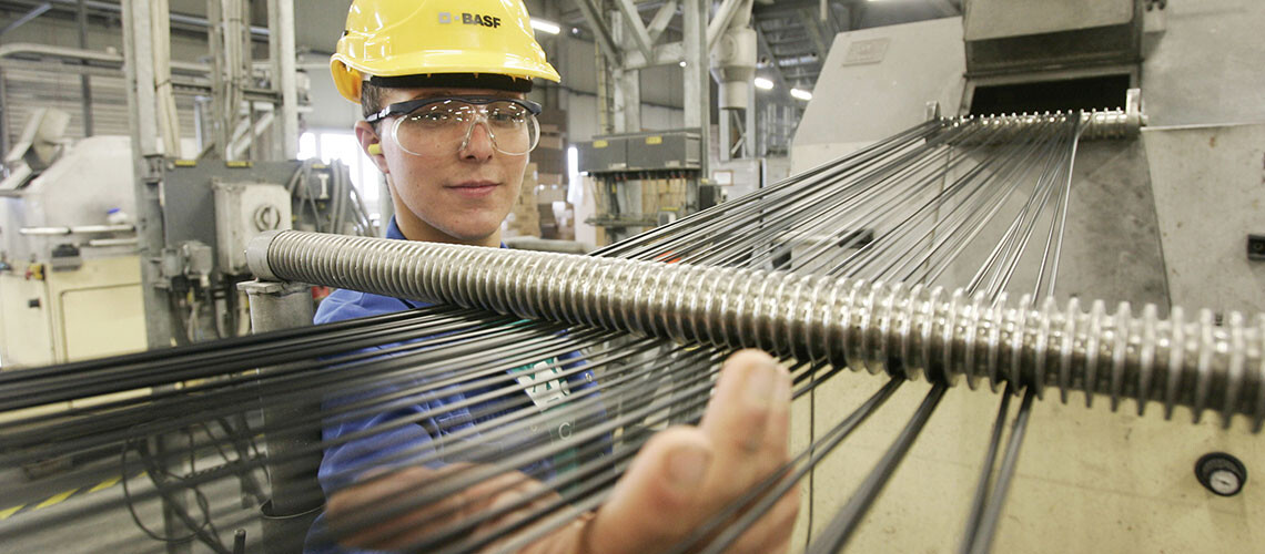 BASF Schwarzheide GmbH, Kontrolle von Granulatsträngen