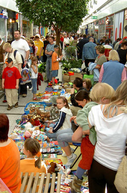 Foto: Kinderflohmarkt im Oder-Center Foto: Kinderflohmarkt im Oder-Center