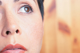 Foto: Ausschnitt eines Porträts einer Frau Foto: Ausschnitt eines Porträts einer Frau