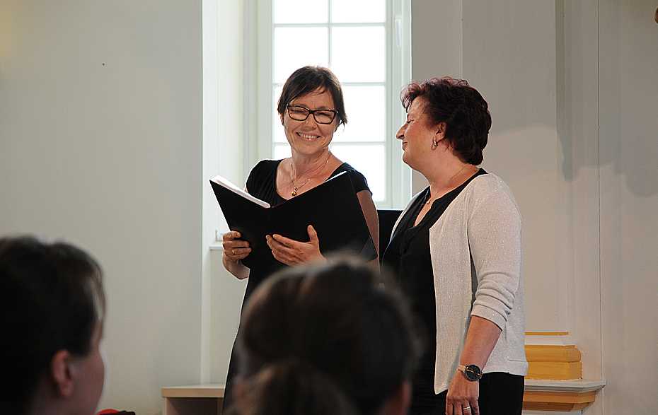 Foto: Mittsommernacht 2019 Gesangsduo Anja Ludwig Maren Neumuth Foto: Mittsommernacht 2019 Gesangsduo Anja Ludwig Maren Neumuth