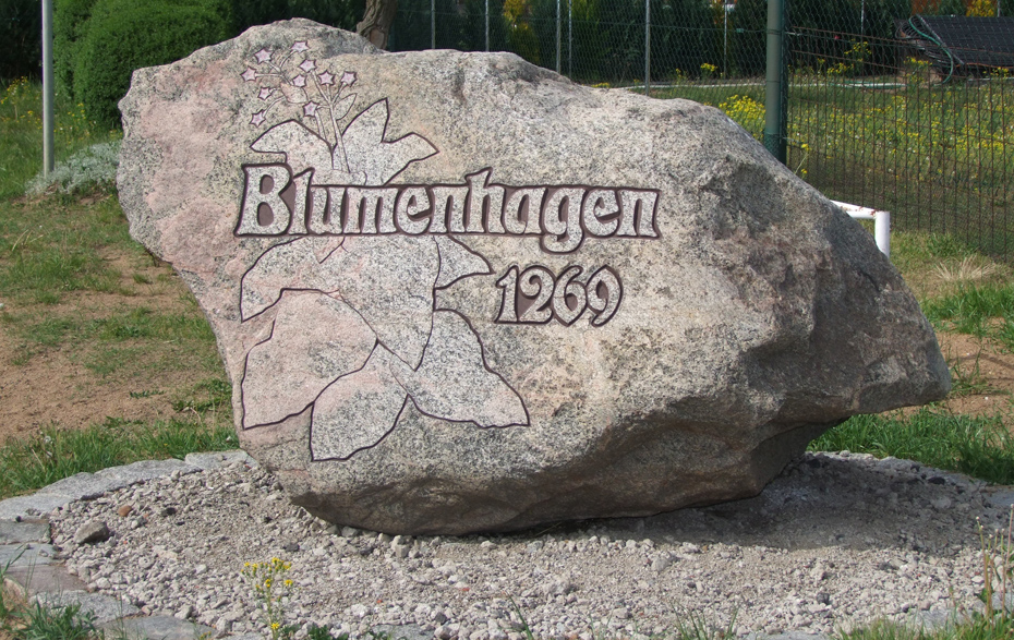 Foto: Ortsstein Blumenhagen