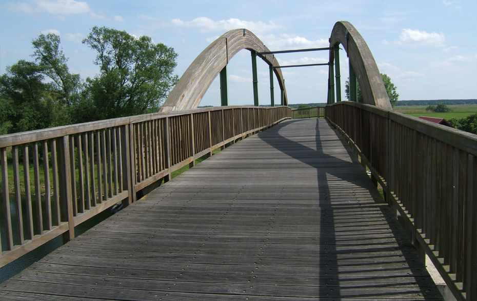 Foto: Blick auf die Brücke Foto: Blick auf die Brücke