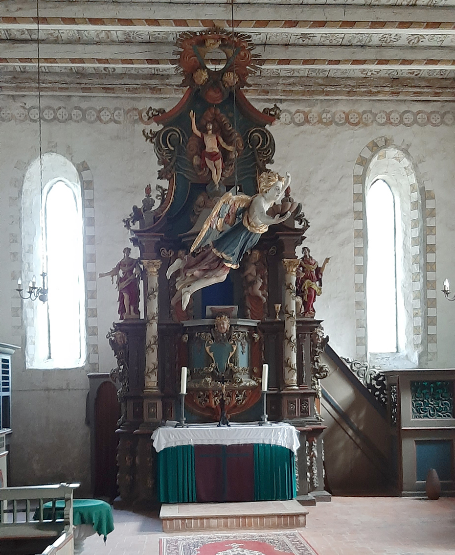 Foto: Altar und Taufengel