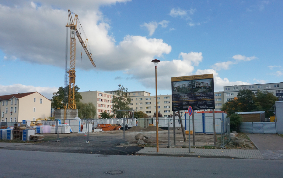 Foto: Baustelle mit Kran