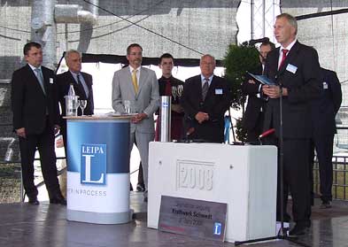 Foto: Feierliche Grundsteinlegung Foto: Feierliche Grundsteinlegung