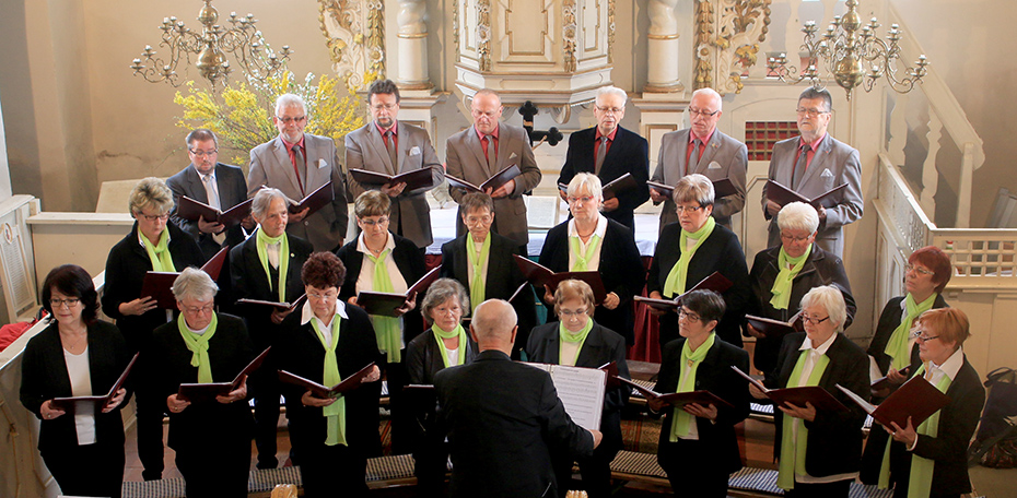 Foto: Chor in der Kirche Foto: Chor in der Kirche