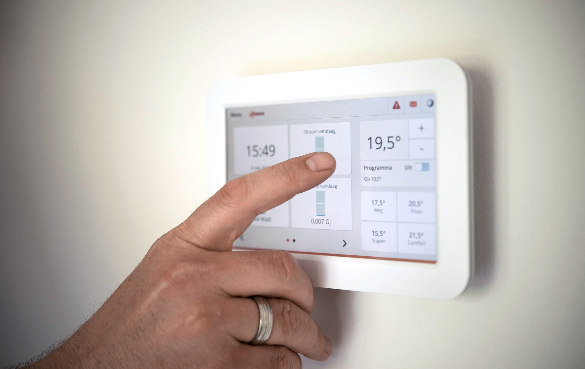 Foto: Tablet zur Temperaturregelung Foto: Tablet zur Temperaturregelung
