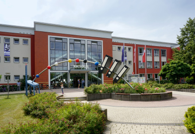 Rathaus, Dr.-Theodor-Neubauer-Straße 5