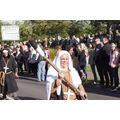 Foto: Fackel tragende Nonne