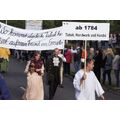 Foto: Schild- und Bannerträger