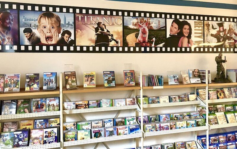 Foto: Filmewand Teil 2 Foto: Filmewand Teil 2