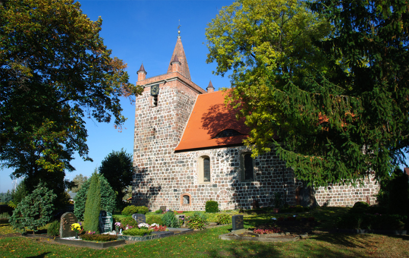 Foto: Feldsteinkirche