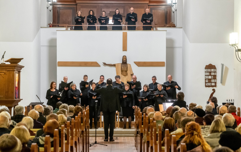 Foto: Chor in der Kirche Foto: Chor in der Kirche