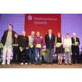 Foto: geehrte Sportler auf der Bühne