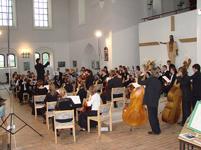 Foto: Sinfoniekonzert in der evangelischen Kirche Foto: Sinfoniekonzert in der evangelischen Kirche