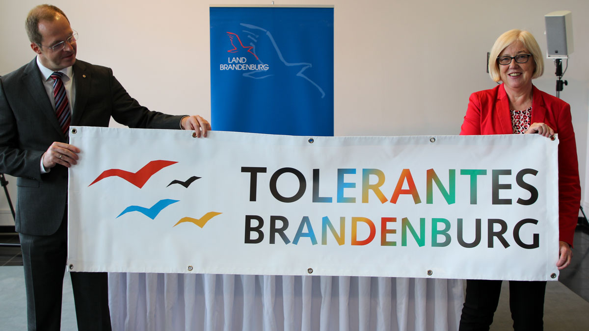 Johanniter-Unfall-Hilfe ist 45. Kooperationspartner von „Tolerantes Brandenburg“ Johanniter-Unfall-Hilfe ist 45. Kooperationspartner von „Tolerantes Brandenburg“